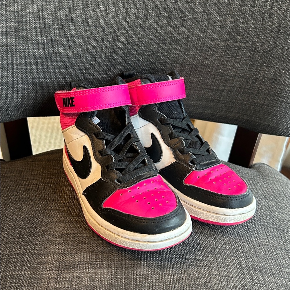 Nike Kids' Court Borough Mid 2 Basketball Shoe Black/White/Pink 11Toddler - Picture 2 of 8